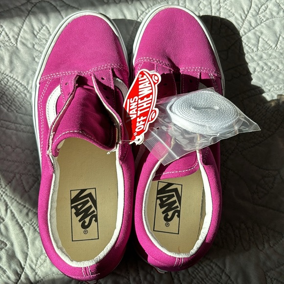Brand New Vans Sneakers - Picture 2 of 6
